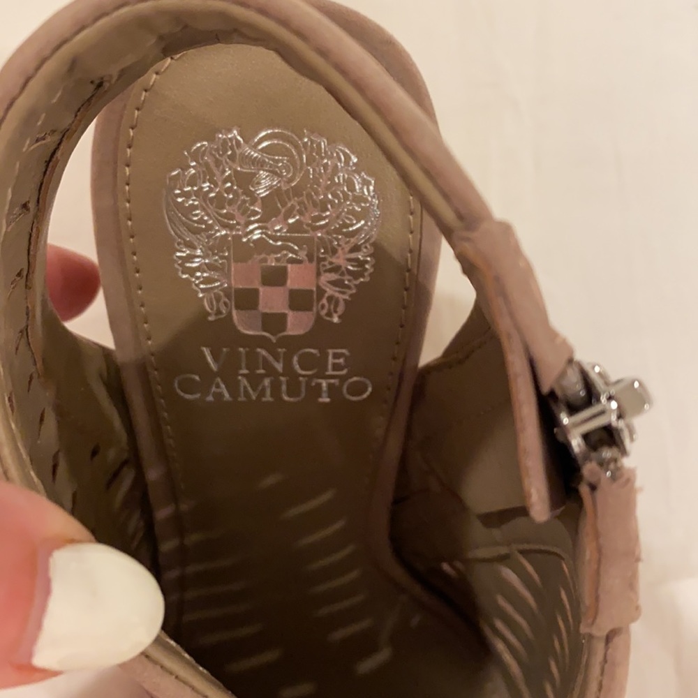 vince camuto tan suede booties